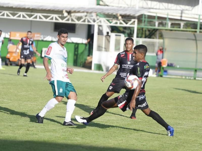Nova Mutum e Luverdense vencem jogos atrasados