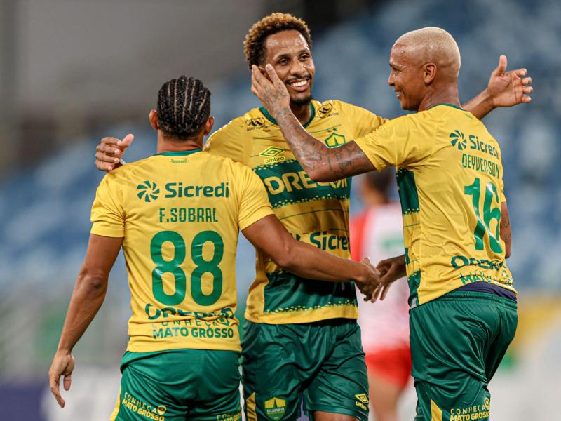 Cuiabá vence o Araguaia e garante classificação 
