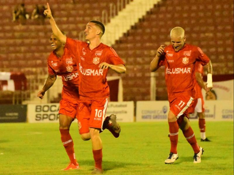 União goleia Costa Rica-MS e avança na Copa Verde
