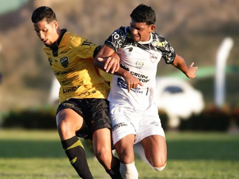 Jogos de ida das quartas de final agitam o domingo