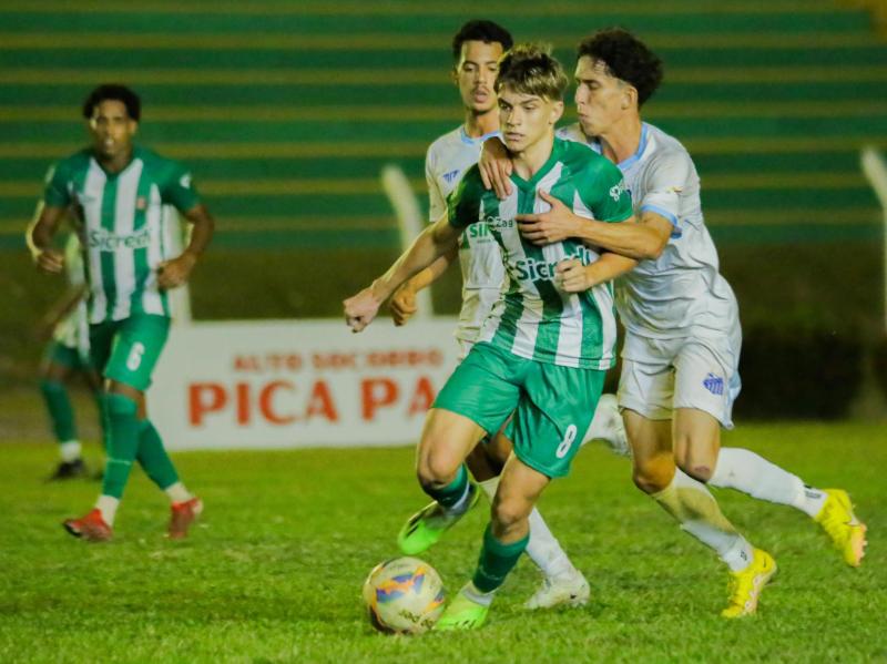 Três partidas movimentaram a 3ª rodada nesta terça-feira