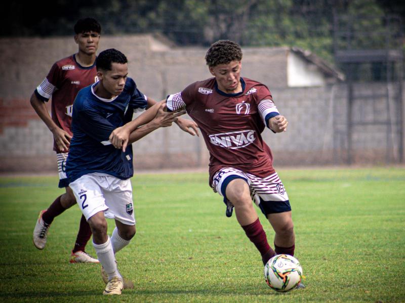 Oito partidas movimentam o sábado