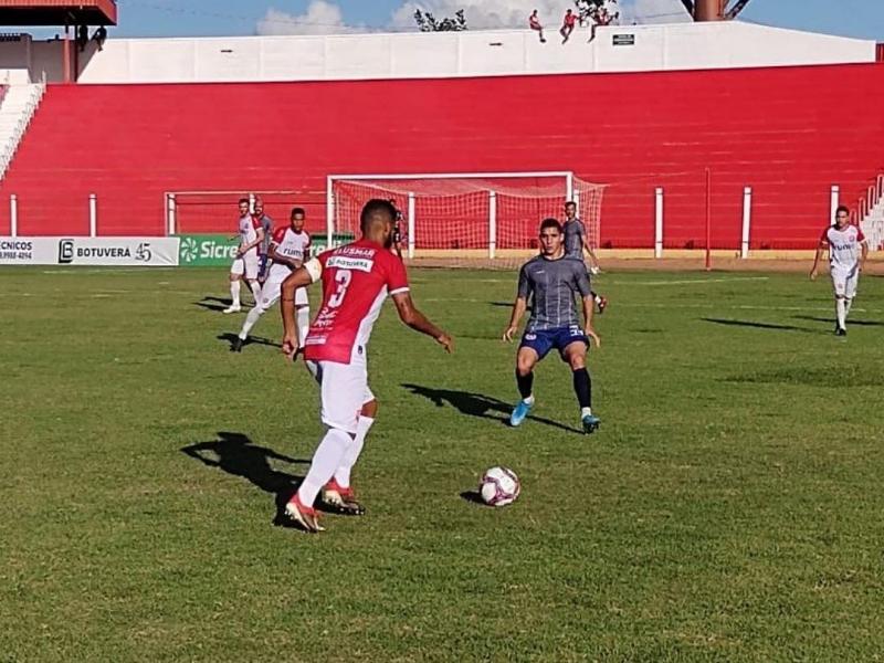 União empata e Nova Mutum perde em estreias na Série D