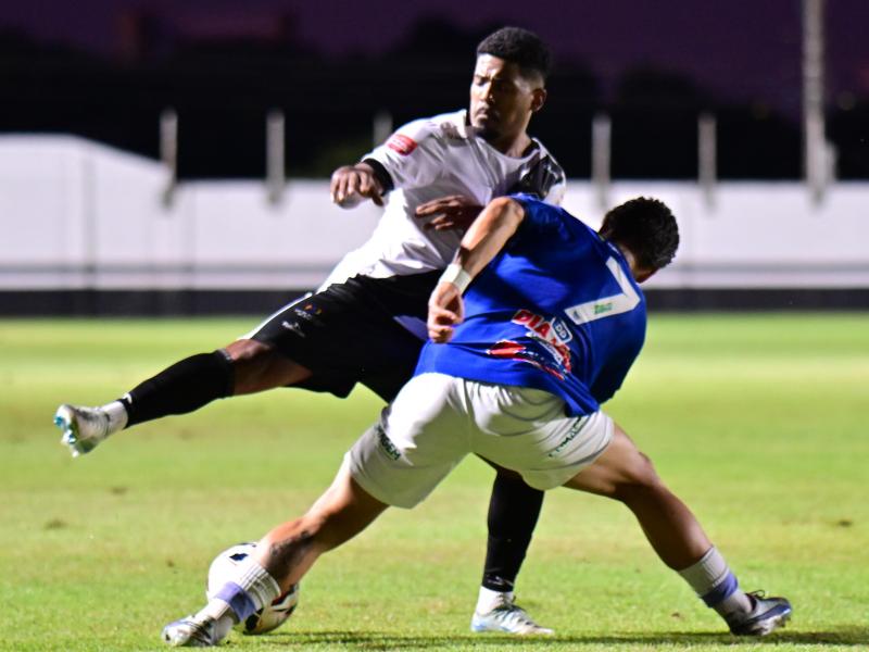 Mixto vence Goianésia de virada