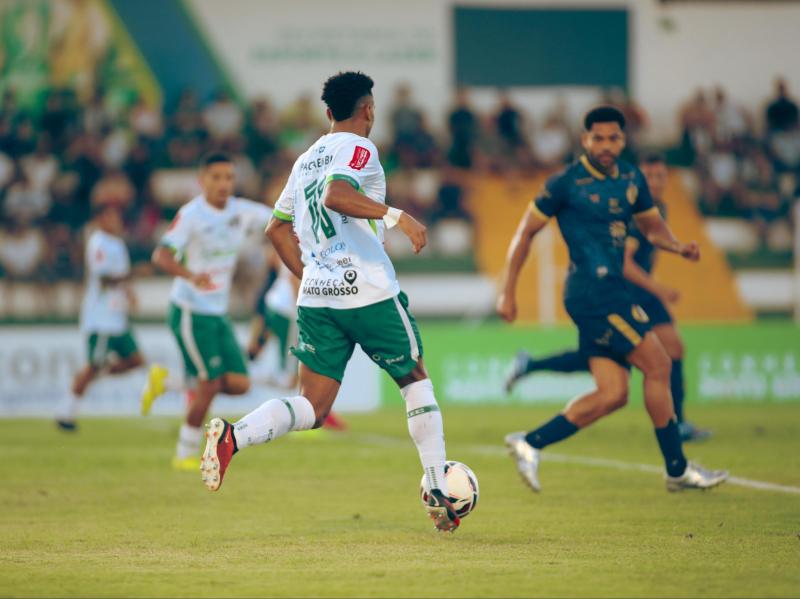 Luverdense vence Aparecidense de virada