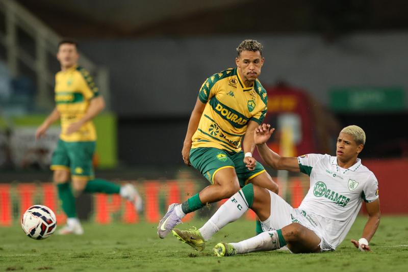 Cuiabá vence o América-MG na Arena Pantanal
