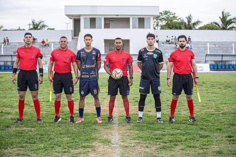 Partidas de domingo encerram a 8ª rodada  do Sub-17 e Sub-15