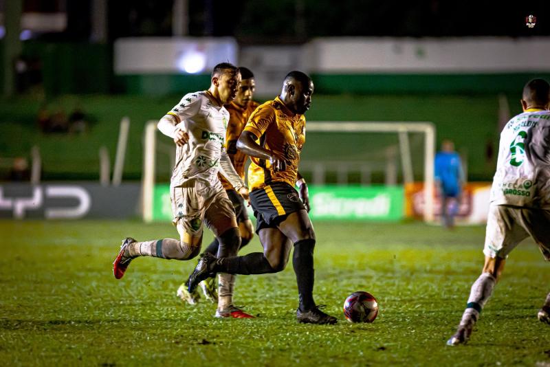 Sport Sinop vence o Cuiabá e garante vaga na semifinal