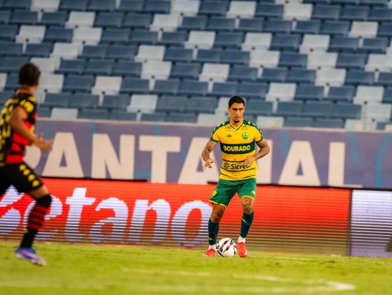 Cuiabá empata com o Sport na estreia da Série B