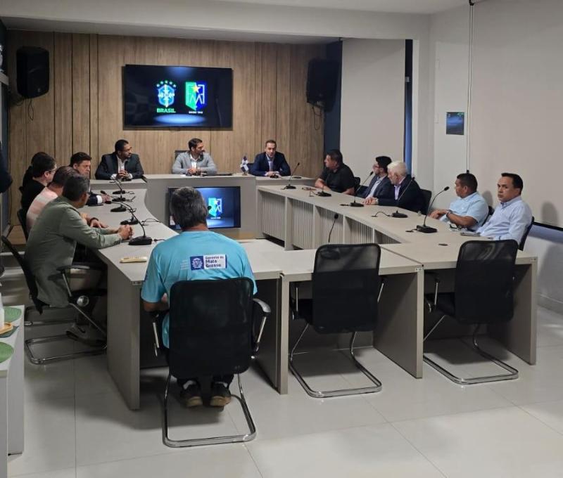 Presidente da CBF, Samir Xaud realiza visita inédita à FMF e acompanha agenda da Seleção em Cuiabá