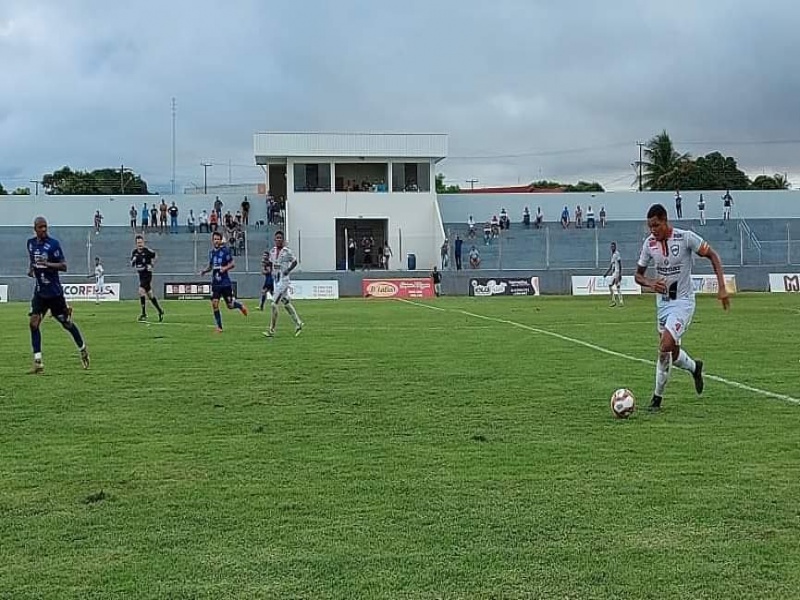 Atual campeão, Nova Mutum estreia com vitória na competição.