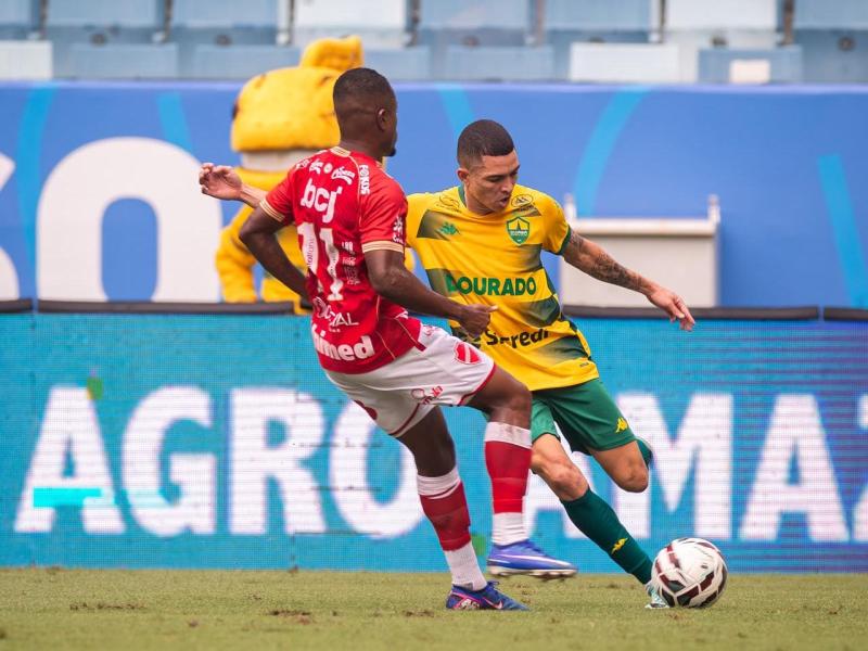 Cuiabá vence o Vila Nova e chega à 10ª colocação da Série B  